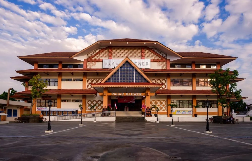 Pasar Klewer in Sukoharjo Pictures